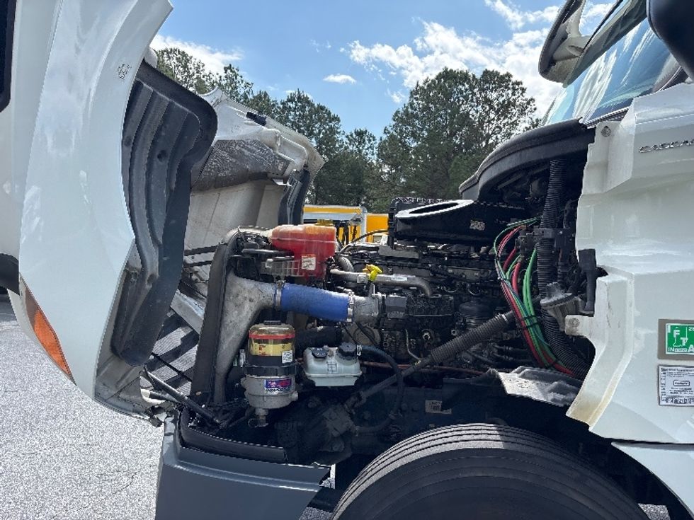 Day Cab Tractor-Heavy Duty Tractors-Freightliner-2020-T12664ST-West Columbia-SC-436,375\n\t\tmiles-$ 45,250 - Image 16