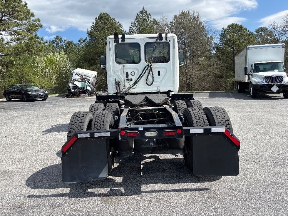Day Cab Tractor-Heavy Duty Tractors-Freightliner-2020-T12664ST-West Columbia-SC-436,375\n\t\tmiles-$ 45,250 - Image 6