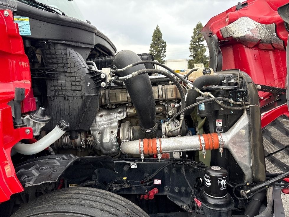 Day Cab Tractor-Heavy Duty Tractors-Freightliner-2020-T12664ST-West Sacramento-CA-210,304\n\t\tmiles-$ 63,250 - Image 15