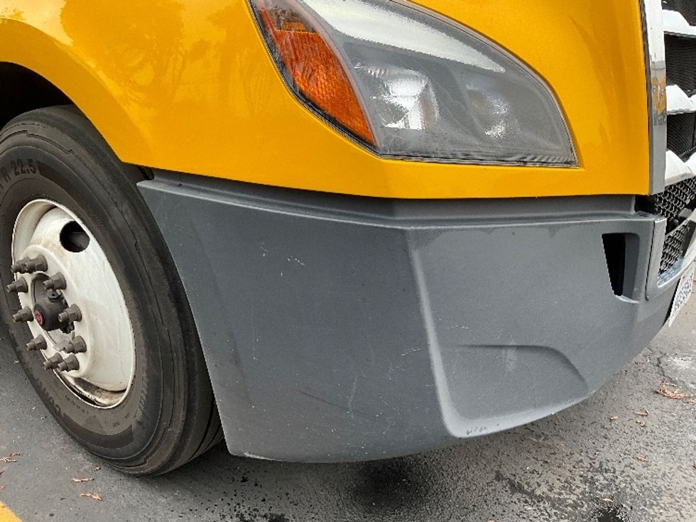 Day Cab Tractor-Heavy Duty Tractors-Freightliner-2020-T12664ST-West Sacramento-CA-435,603\n\t\tmiles-$ 58,500 - Image 16