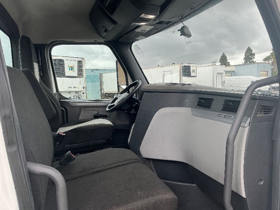 Day Cab Tractor-Heavy Duty Tractors-Freightliner-2020-T12664ST-West Sacramento-CA-503,074\n\t\tmiles-$ 44,750 - Image 14