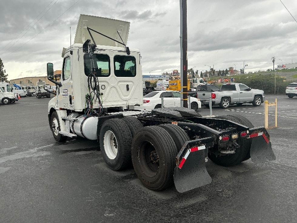 Day Cab Tractor-Heavy Duty Tractors-Freightliner-2020-T12664ST-West Sacramento-CA-503,074\n\t\tmiles-$ 44,750 - Image 5
