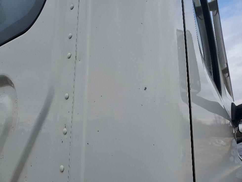 Day Cab Tractor-Heavy Duty Tractors-Freightliner-2020-T12664ST-White Deer-PA-368,913\n\t\tmiles-$ 57,750 - Image 17