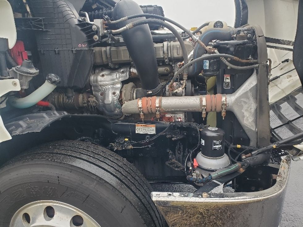 Day Cab Tractor-Heavy Duty Tractors-Freightliner-2020-T12664ST-White Deer-PA-514,727\n\t\tmiles-$ 37,000 - Image 15