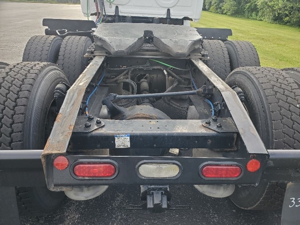 Day Cab Tractor-Heavy Duty Tractors-Freightliner-2020-T12664ST-White Deer-PA-606,174\n\t\tmiles-$ 35,500 - Image 6