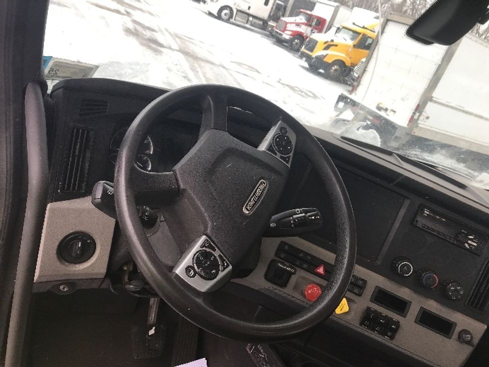 Day Cab Tractor-Heavy Duty Tractors-Freightliner-2020-T12664ST-Whitesboro-NY-151,216\n\t\tmiles-$ 71,000 - Image 11