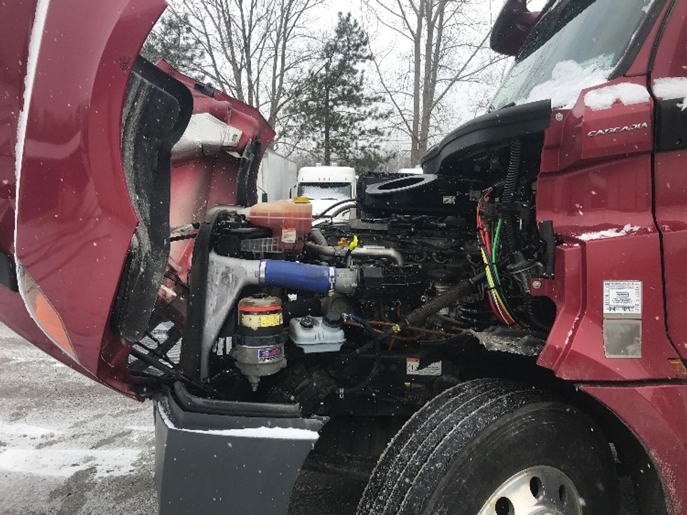 Day Cab Tractor-Heavy Duty Tractors-Freightliner-2020-T12664ST-Whitesboro-NY-151,216\n\t\tmiles-$ 71,000 - Image 16