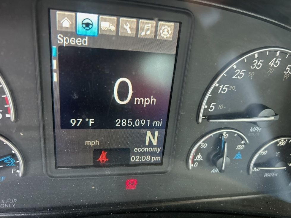 Day Cab Tractor-Heavy Duty Tractors-Freightliner-2020-T12664ST-Wichita-KS-278,353\n\t\tmiles-$ 59,250 - Image 17