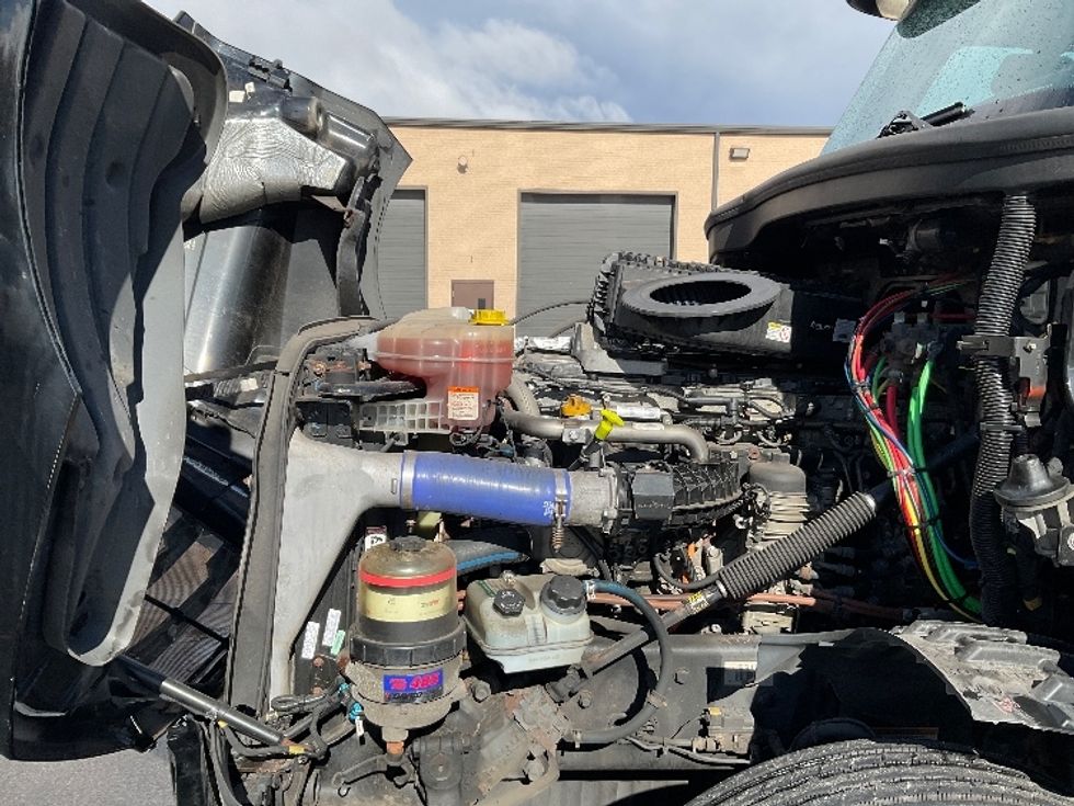 Day Cab Tractor-Heavy Duty Tractors-Freightliner-2020-T12664ST-Wilkes Barre-PA-223,501\n\t\tmiles-$ 56,750 - Image 16