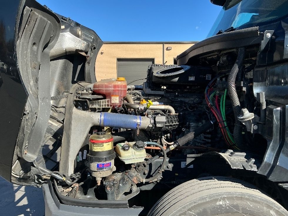 Day Cab Tractor-Heavy Duty Tractors-Freightliner-2020-T12664ST-Wilkes Barre-PA-242,283\n\t\tmiles-$ 55,250 - Image 16