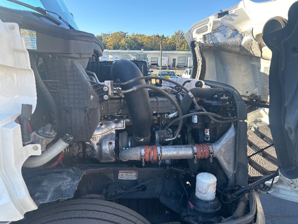 Day Cab Tractor-Heavy Duty Tractors-Freightliner-2020-T12664ST-Wilkes Barre-PA-419,605\n\t\tmiles-$ 50,000 - Image 15