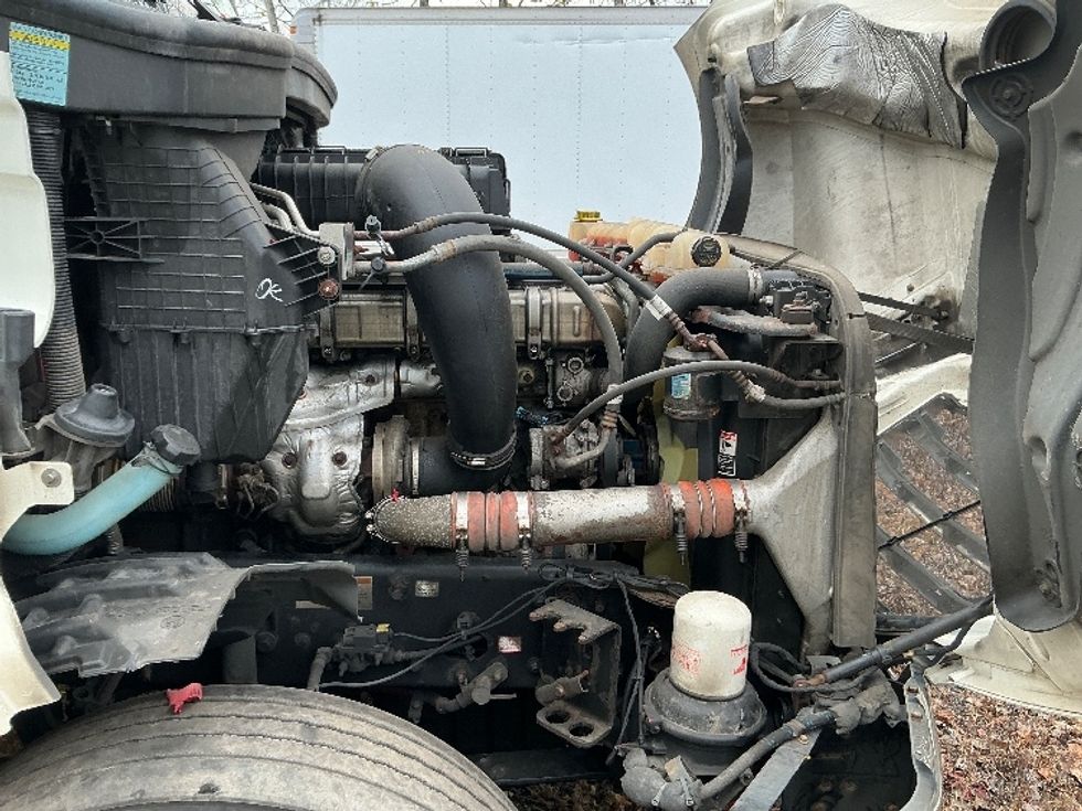 Day Cab Tractor-Heavy Duty Tractors-Freightliner-2020-T12664ST-Wilkes Barre-PA-595,384\n\t\tmiles-$ 12,000 - Image 15