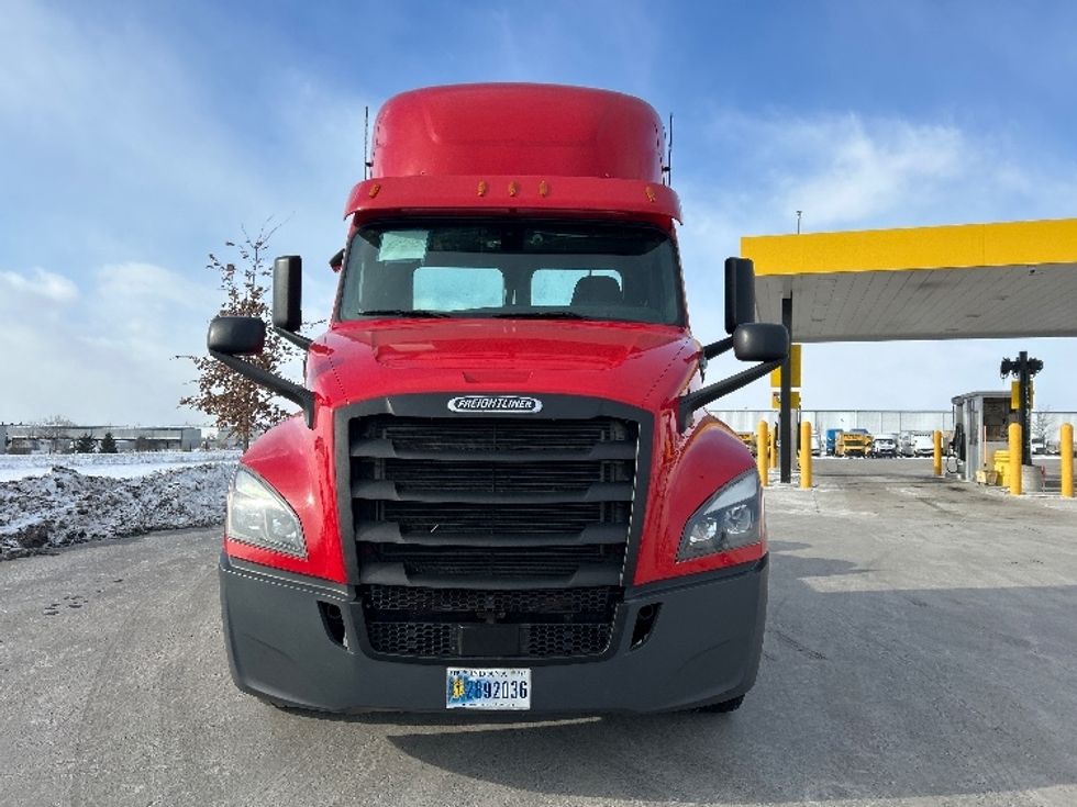 Day Cab Tractor-Heavy Duty Tractors-Freightliner-2020-T12664ST-Windsor-WI-360,247\n\t\tmiles-$ 49,250 - Image 2
