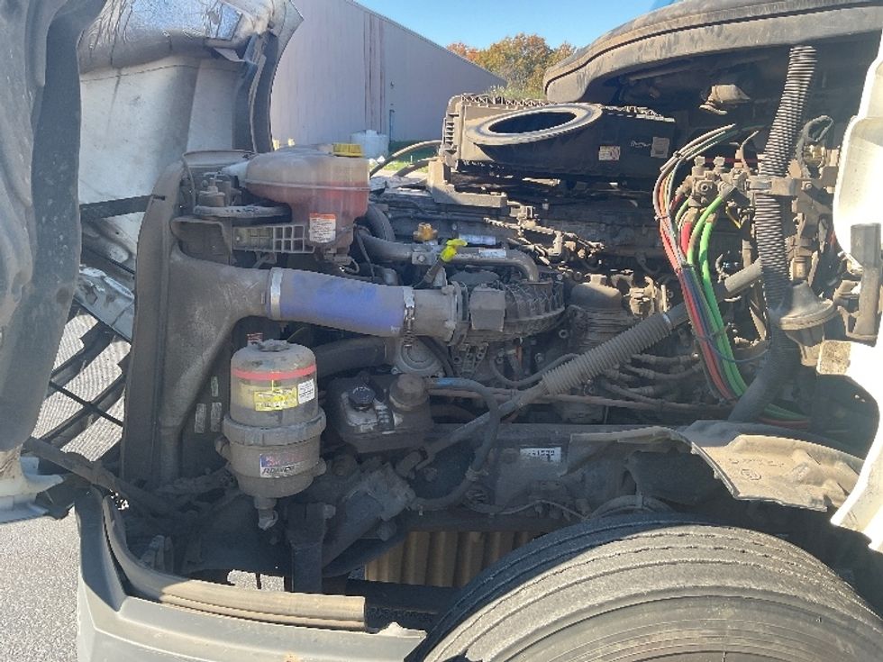 Day Cab Tractor-Heavy Duty Tractors-Freightliner-2020-T12664ST-Youngstown-OH-163,741\n\t\tmiles-$ 60,750 - Image 16