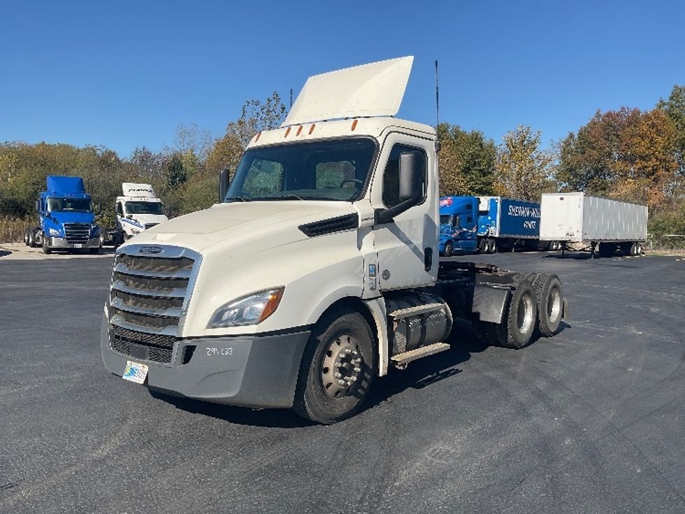 Day Cab Tractor-Heavy Duty Tractors-Freightliner-2020-T12664ST-Youngstown-OH-163,741\n\t\tmiles-$ 60,750 - Image 3