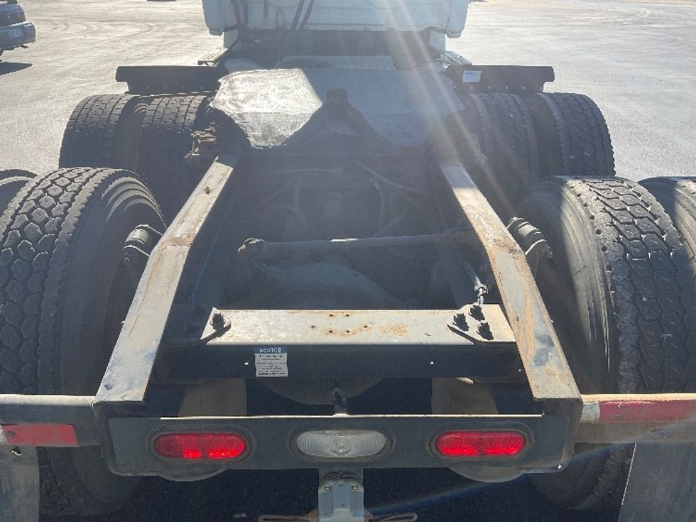 Day Cab Tractor-Heavy Duty Tractors-Freightliner-2020-T12664ST-Youngstown-OH-163,741\n\t\tmiles-$ 60,750 - Image 6