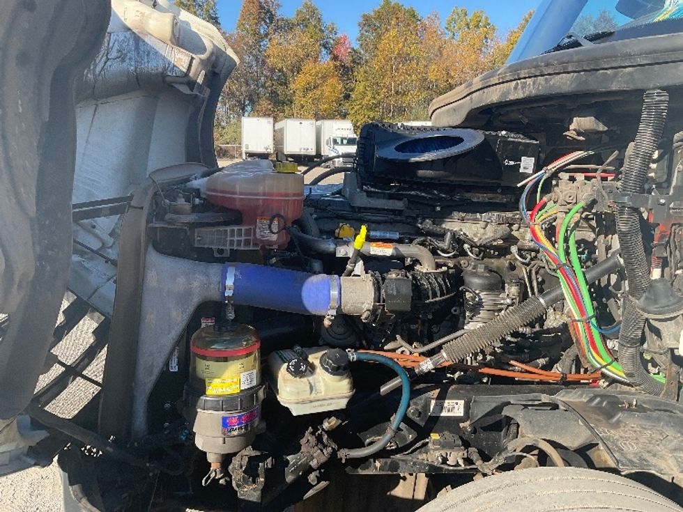 Day Cab Tractor-Heavy Duty Tractors-Freightliner-2020-T12664ST-Youngstown-OH-226,111\n\t\tmiles-$ 57,500 - Image 16