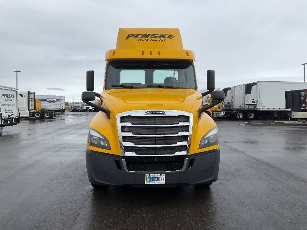 Day Cab Tractor-Heavy Duty Tractors-Freightliner-2020-T12684ST-Boise-ID-319,354\n\t\tmiles-$ 80,500 - Image 2