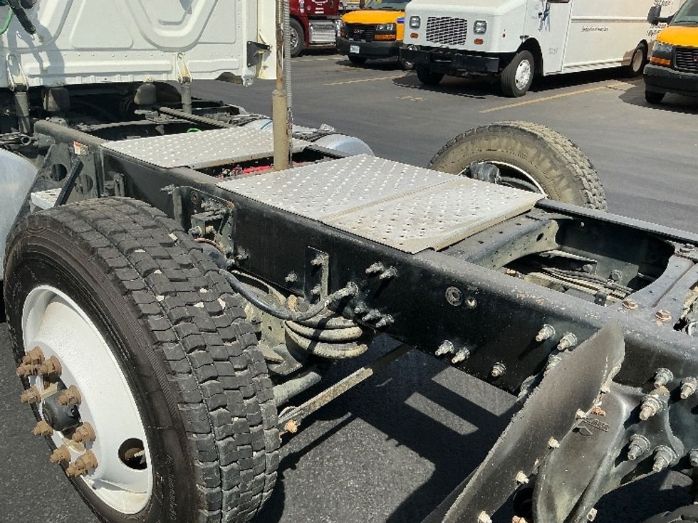 Day Cab Tractor-Heavy Duty Tractors-Freightliner-2020-T12684ST-Coburg-OR-64,680\n\t\tmiles-$ 90,750 - Image 18