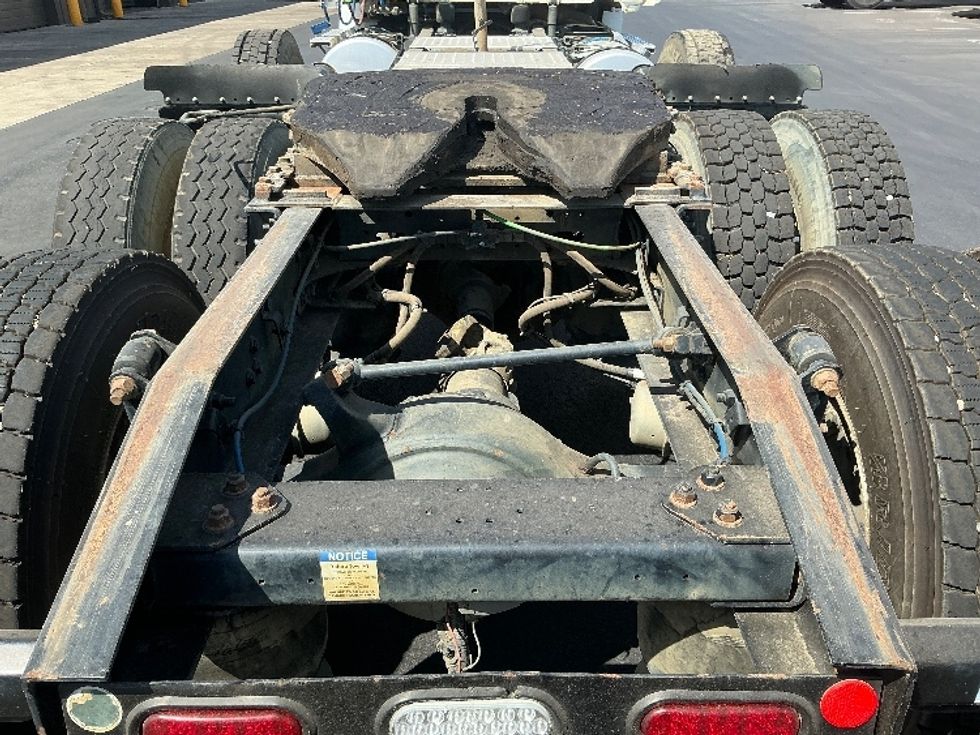 Day Cab Tractor-Heavy Duty Tractors-Freightliner-2020-T12684ST-Coburg-OR-64,680\n\t\tmiles-$ 90,750 - Image 6