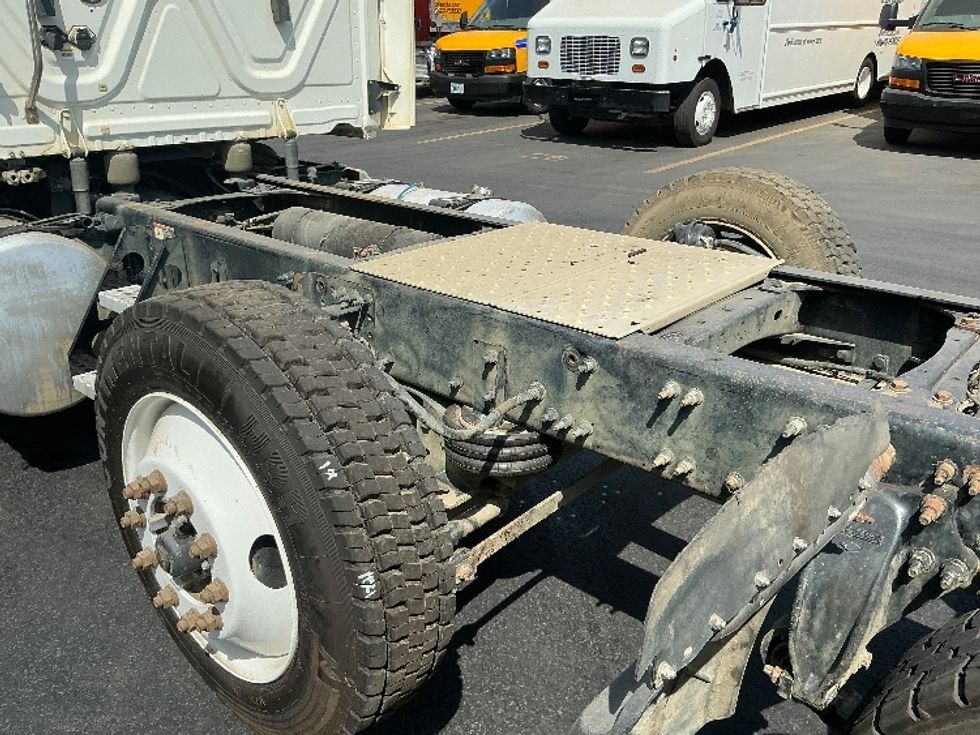 Day Cab Tractor-Heavy Duty Tractors-Freightliner-2020-T12684ST-Coburg-OR-69,070\n\t\tmiles-$ 90,500 - Image 18