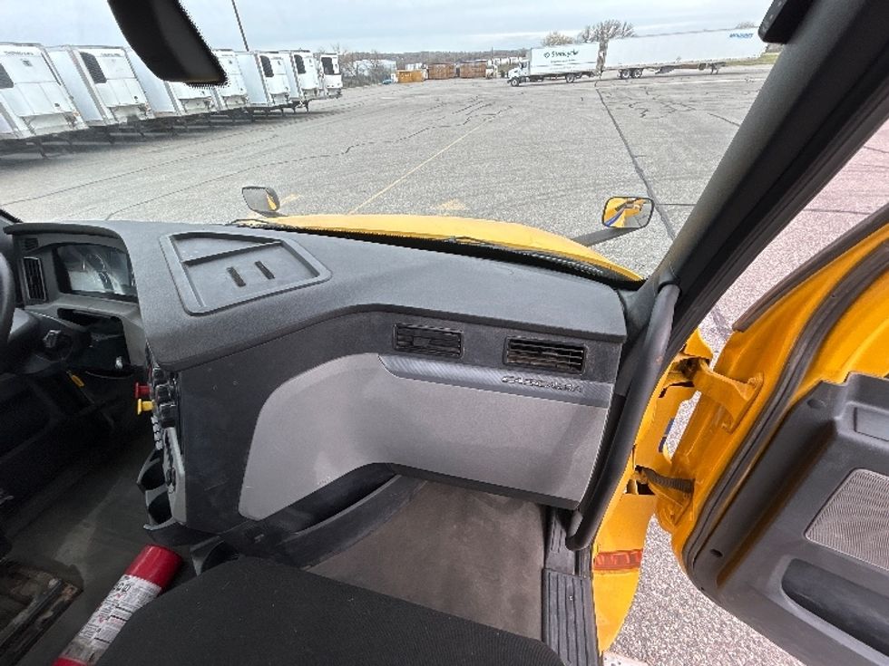 Day Cab Tractor-Heavy Duty Tractors-Freightliner-2020-T12684ST-Pasco-WA-347,596\n\t\tmiles-$ 72,250 - Image 13