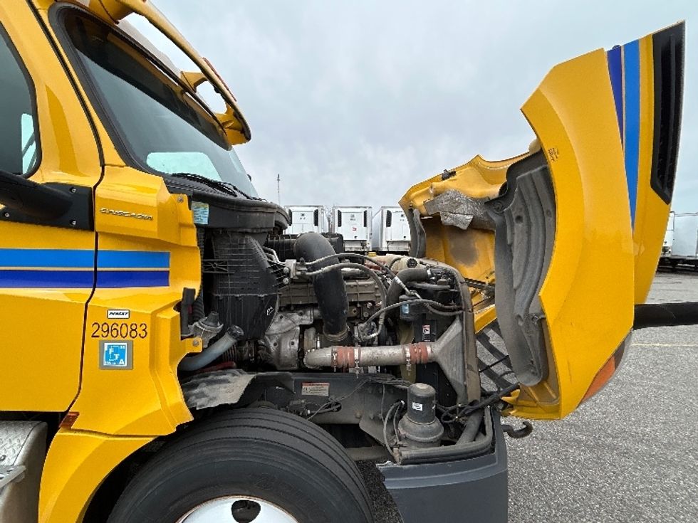 Day Cab Tractor-Heavy Duty Tractors-Freightliner-2020-T12684ST-Pasco-WA-347,596\n\t\tmiles-$ 72,250 - Image 15