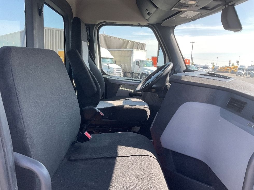 Day Cab Tractor-Heavy Duty Tractors-Freightliner-2020-T12684ST-Pasco-WA-409,772\n\t\tmiles-$ 70,750 - Image 14