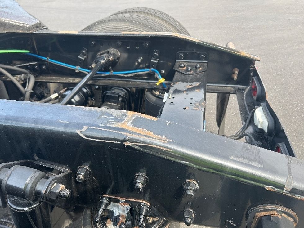 Day Cab Tractor-Heavy Duty Tractors-Freightliner-2020-T12684ST-Portland-OR-280,603\n\t\tmiles-$ 78,250 - Image 19