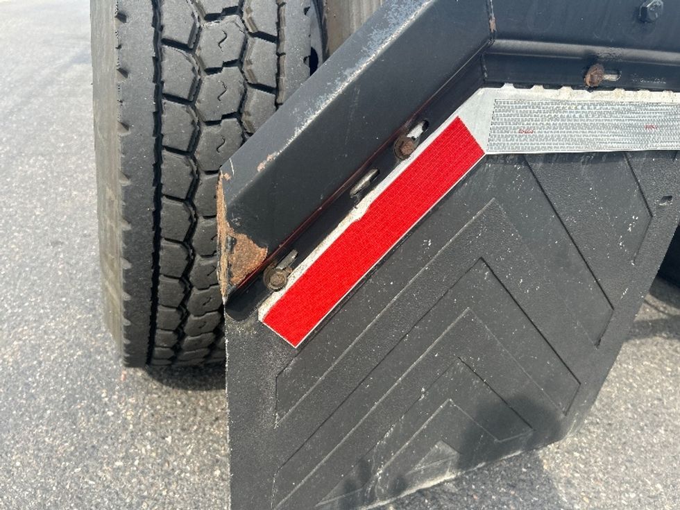 Day Cab Tractor-Heavy Duty Tractors-Freightliner-2020-T12684ST-Portland-OR-280,603\n\t\tmiles-$ 78,250 - Image 21