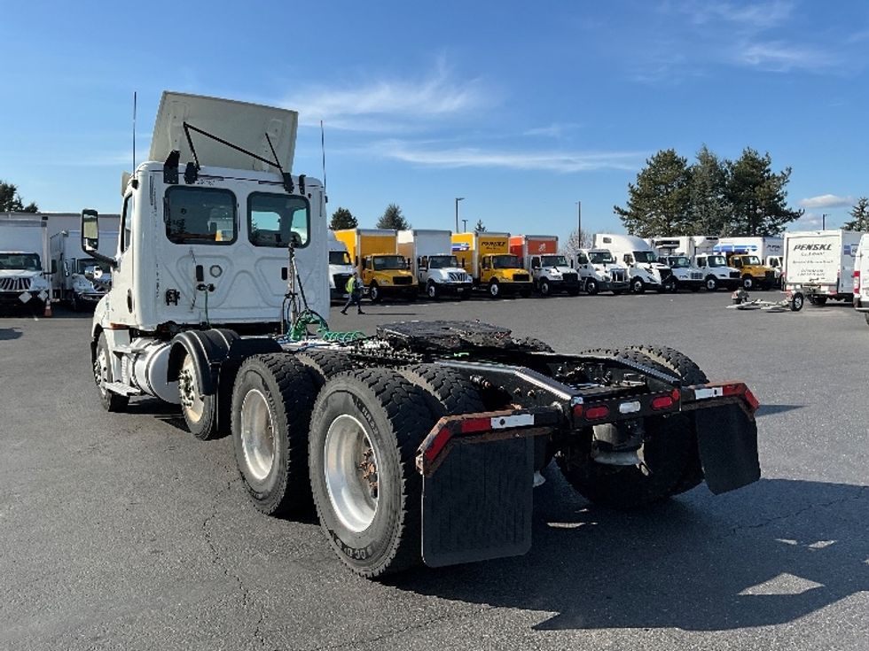 Day Cab Tractor-Heavy Duty Tractors-Freightliner-2020-T12684ST-Portland-OR-296,906\n\t\tmiles-$ 72,000 - Image 5