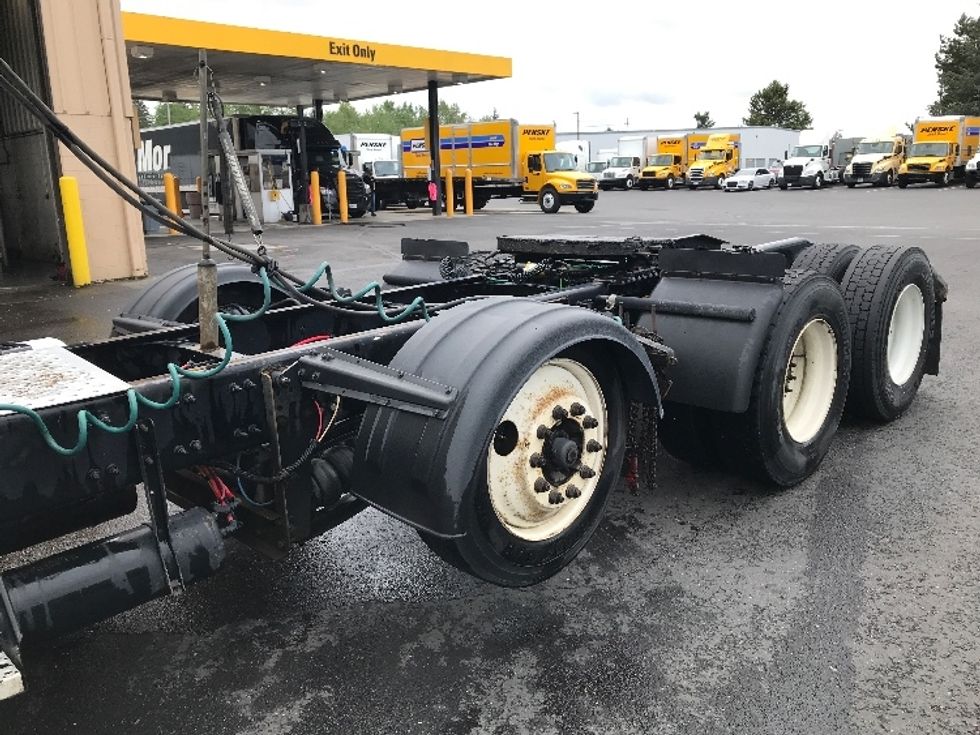 Day Cab Tractor-Heavy Duty Tractors-Freightliner-2020-T12684ST-Portland-OR-417,587\n\t\tmiles-$ 72,250 - Image 17