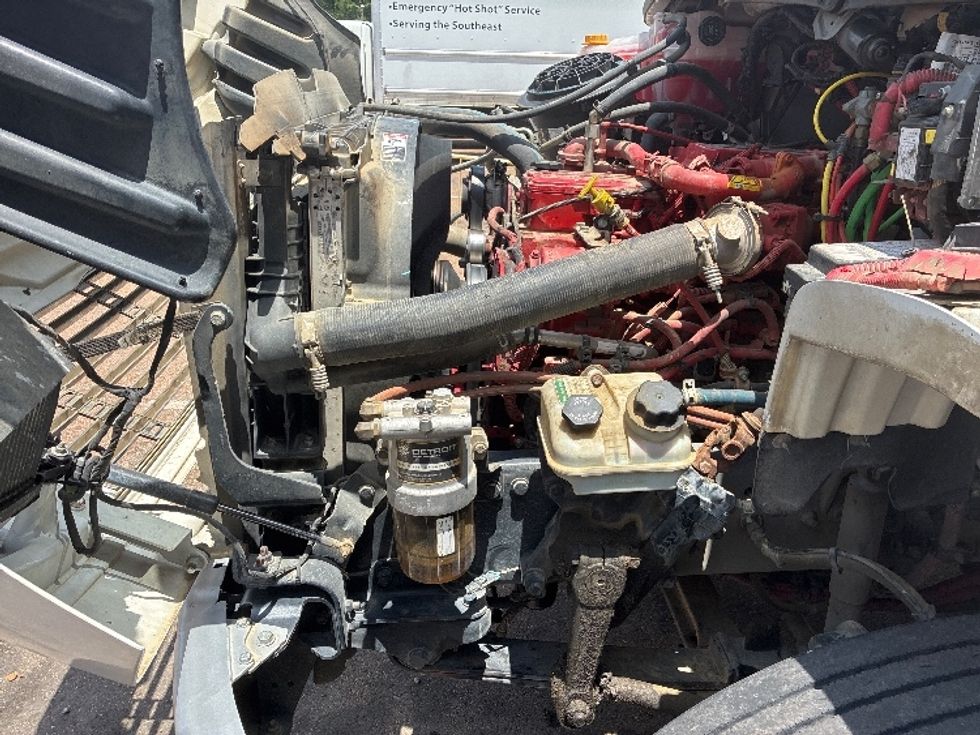 Day Cab Tractor-Heavy Duty Tractors-Freightliner-2021-M2-Jackson-MS-100,570\n\t\tmiles-$ 66,250 - Image 14