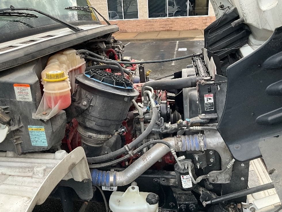 Day Cab Tractor-Heavy Duty Tractors-Freightliner-2021-M2-Springfield-MO-100,197\n\t\tmiles-$ 69,500 - Image 15