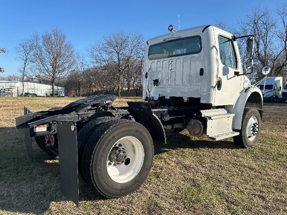 Day Cab Tractor-Heavy Duty Tractors-Freightliner-2021-M2-Springfield-MO-100,197\n\t\tmiles-$ 69,500 - Image 7