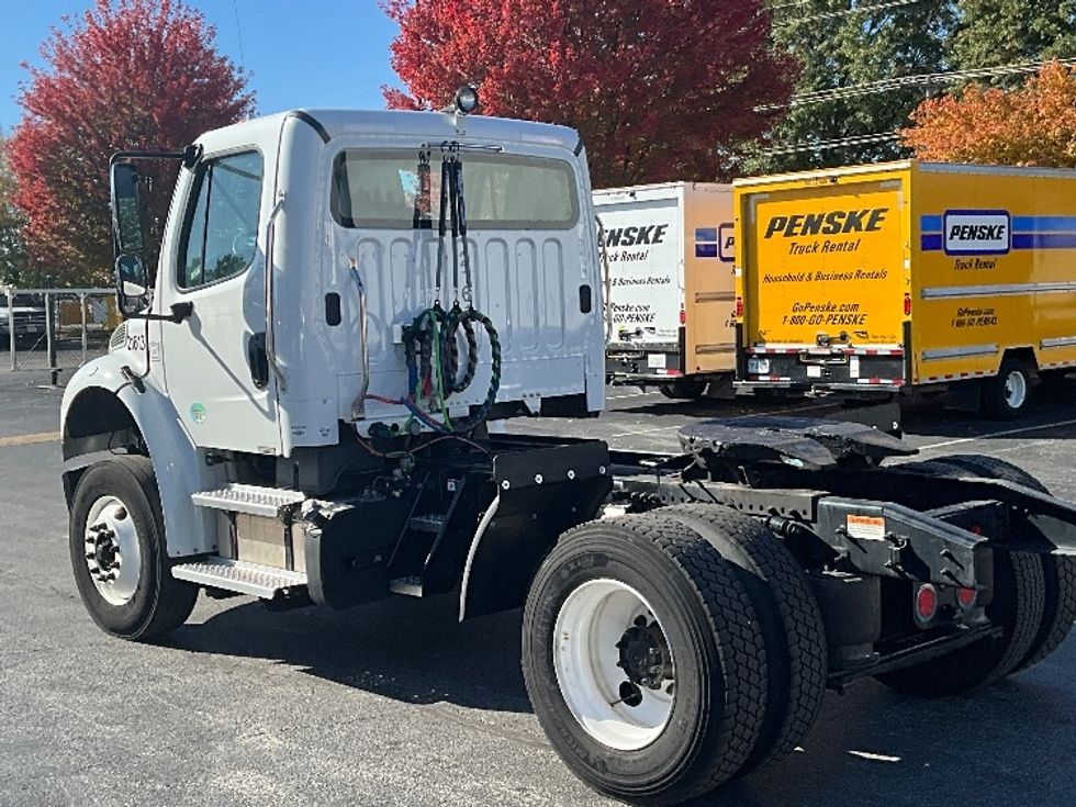 Day Cab Tractor-Heavy Duty Tractors-Freightliner-2021-M2-Springfield-MO-92,576\n\t\tmiles-$ 70,250 - Image 5