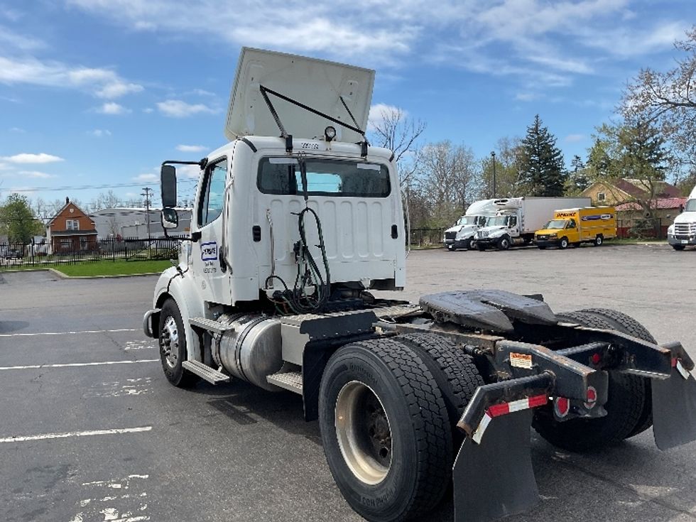Day Cab Tractor-Heavy Duty Tractors-Freightliner-2021-M211242S-Rochester-NY-167,468\n\t\tmiles-$ 41,750 - Image 5