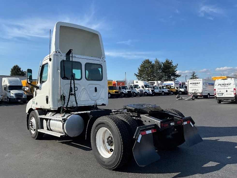 Day Cab Tractor-Heavy Duty Tractors-Freightliner-2021-T11642ST-Clackamas-OR-326,294\n\t\tmiles-$ 50,750 - Image 5