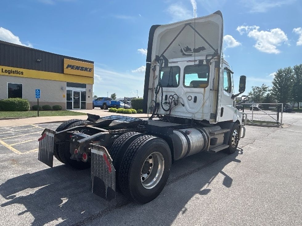 Day Cab Tractor-Heavy Duty Tractors-Freightliner-2021-T11642ST-Davenport-IA-378,298\n\t\tmiles-$ 50,250 - Image 7