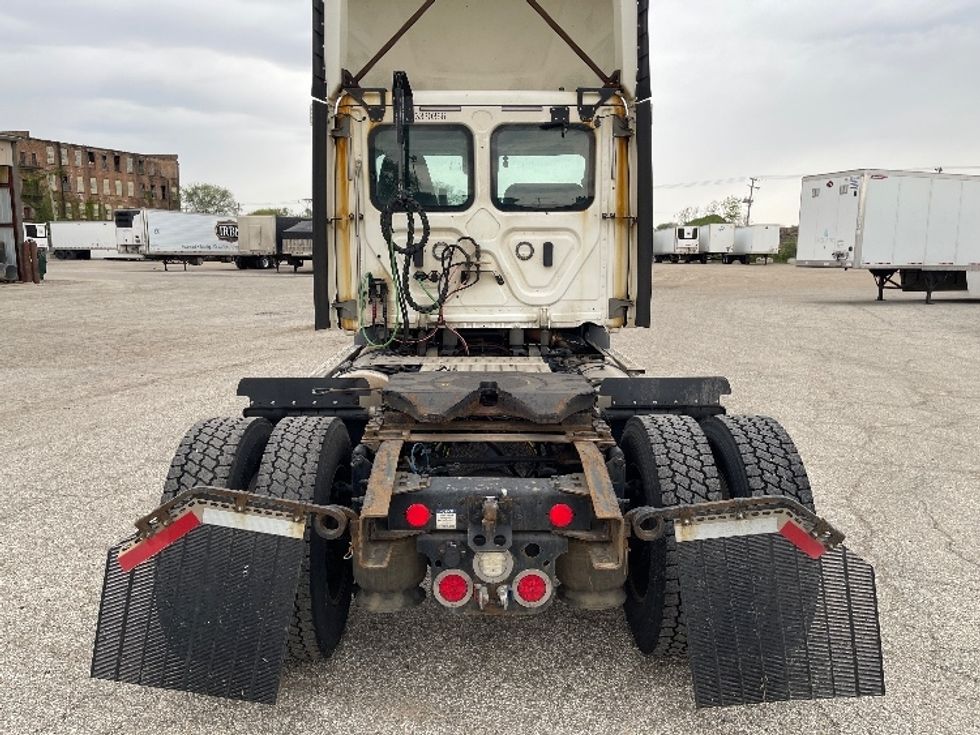 Day Cab Tractor-Heavy Duty Tractors-Freightliner-2021-T11642ST-Elkhart-IN-542,657\n\t\tmiles-$ 34,750 - Image 6