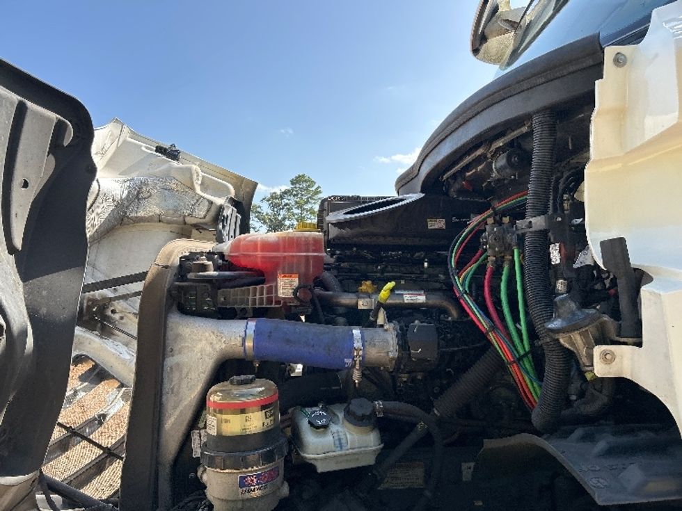Day Cab Tractor-Heavy Duty Tractors-Freightliner-2021-T11642ST-Fort Worth-TX-282,811\n\t\tmiles-$ 54,000 - Image 15
