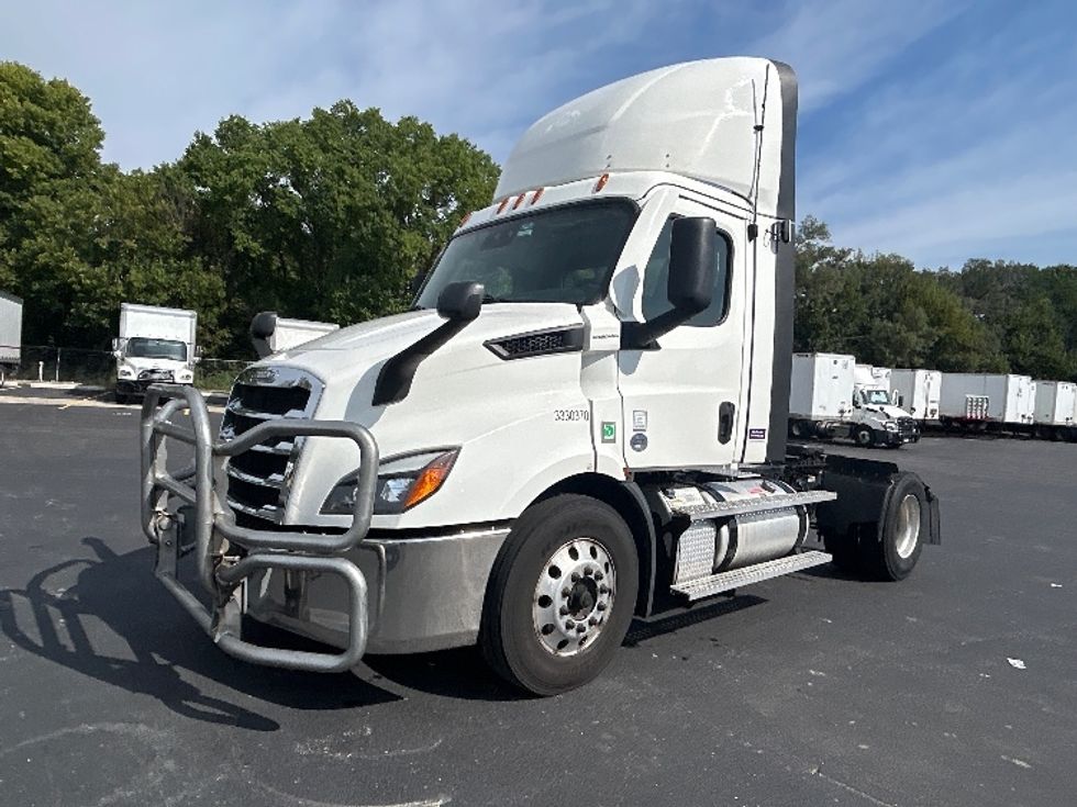 Day Cab Tractor-Heavy Duty Tractors-Freightliner-2021-T11642ST-Indianapolis-IN-440,472\n\t\tmiles-$ 45,000 - Image 3