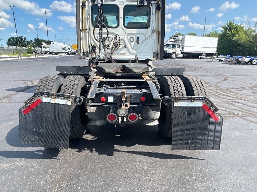 Day Cab Tractor-Heavy Duty Tractors-Freightliner-2021-T11642ST-Indianapolis-IN-551,034\n\t\tmiles-$ 34,000 - Image 17