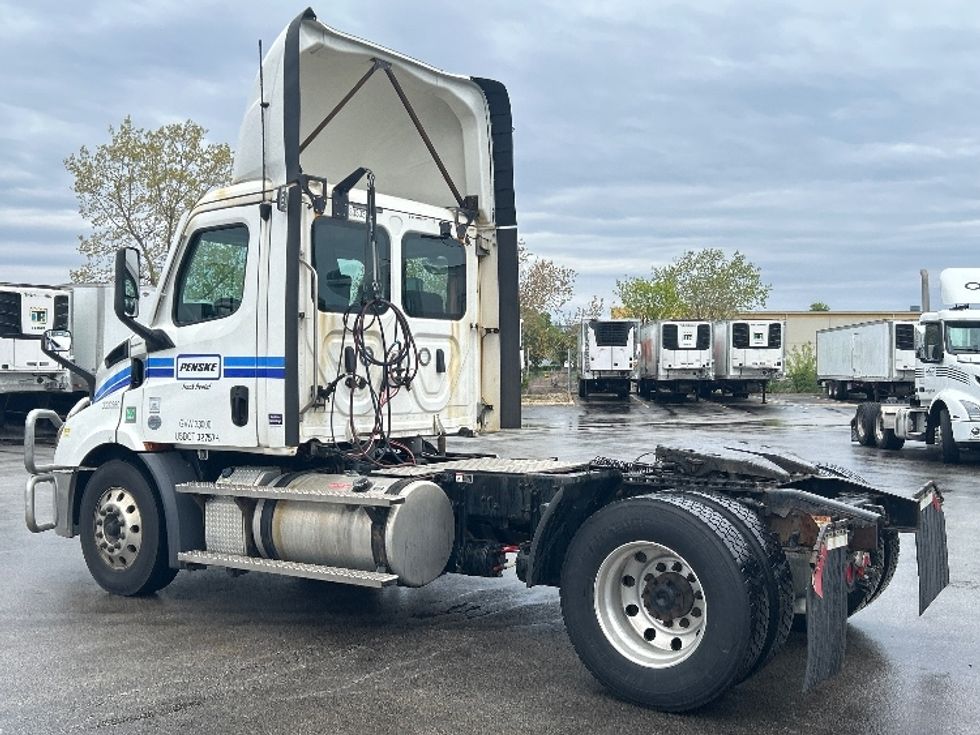 Day Cab Tractor-Heavy Duty Tractors-Freightliner-2021-T11642ST-La Porte-IN-319,085\n\t\tmiles-$ 51,250 - Image 5