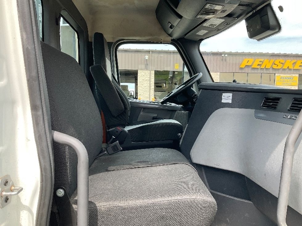 Day Cab Tractor-Heavy Duty Tractors-Freightliner-2021-T11642ST-Piqua-OH-340,180\n\t\tmiles-$ 47,500 - Image 14