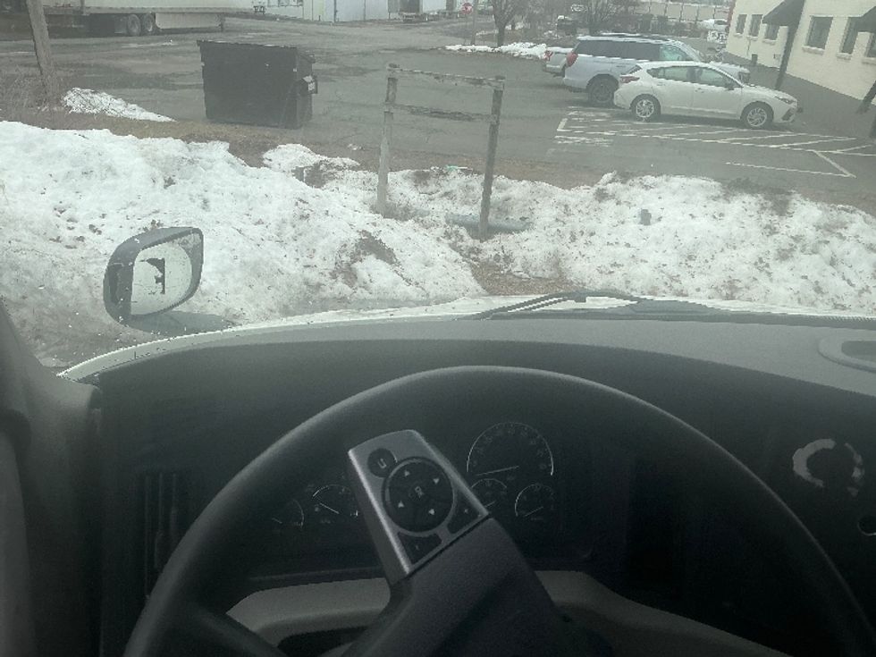 Day Cab Tractor-Heavy Duty Tractors-Freightliner-2021-T11664ST-Albany-NY-331,156\n\t\tmiles-$ 44,500 - Image 11