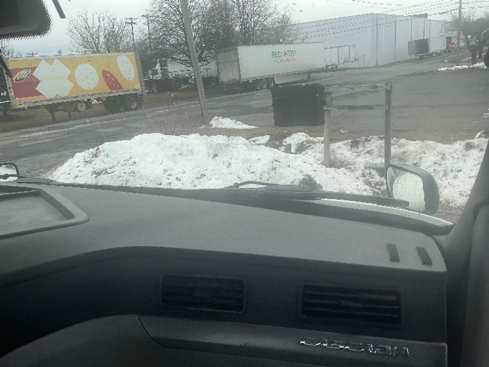 Day Cab Tractor-Heavy Duty Tractors-Freightliner-2021-T11664ST-Albany-NY-331,156\n\t\tmiles-$ 44,500 - Image 13