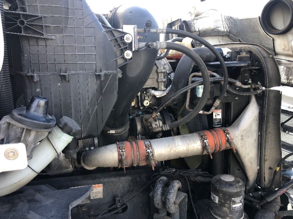 Day Cab Tractor-Heavy Duty Tractors-Freightliner-2021-T11664ST-Albany-NY-390,263\n\t\tmiles-$ 50,250 - Image 15