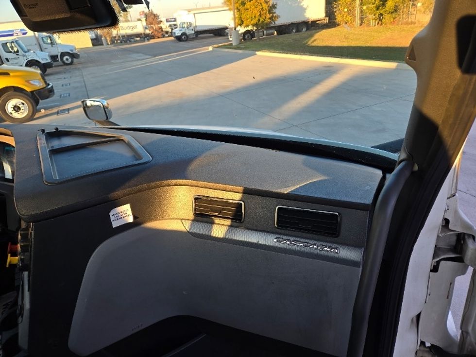 Day Cab Tractor-Heavy Duty Tractors-Freightliner-2021-T11664ST-Arlington-TX-454,317\n\t\tmiles-$ 53,750 - Image 13