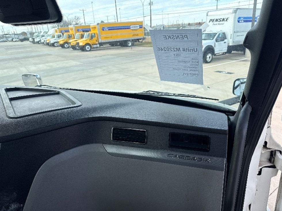 Day Cab Tractor-Heavy Duty Tractors-Freightliner-2021-T11664ST-Arlington-TX-515,519\n\t\tmiles-$ 47,500 - Image 13